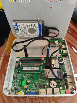 Mini PC Fanless Plata