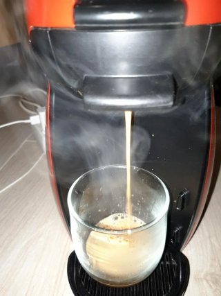 Cafetera Nescafé Dolce Gusto Roja