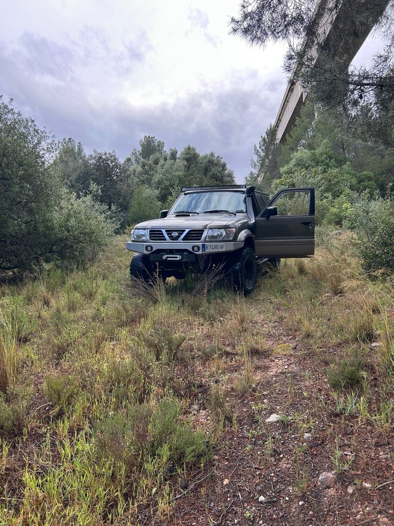 Nissan Patrol gr y61 - foto 1