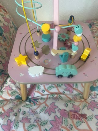 Mesa de juego Montessori