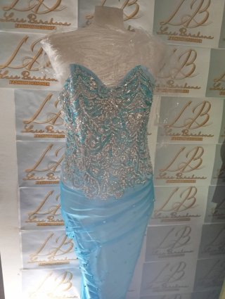 Vestido largo pedrería Luis Barahona