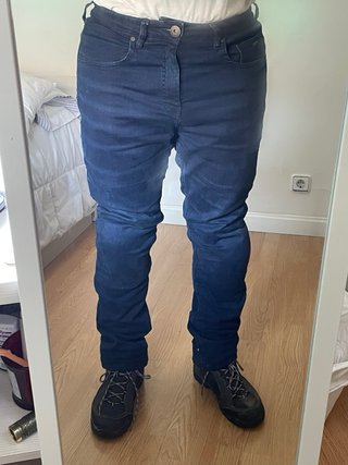 Pantalón vaquero moto con protección