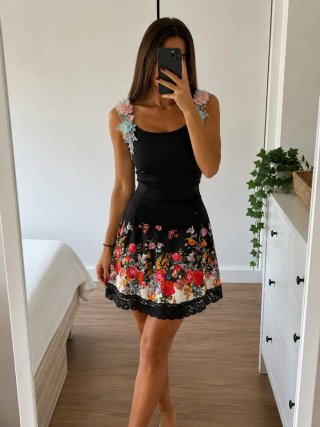 Falda corta estampada floral