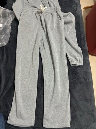 Conjunto chándal gris 2 piezas