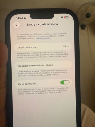 iPhone 14 Plus viola