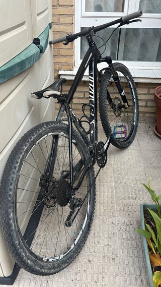 Bicicleta de Montaña Negra