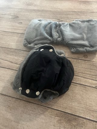 Manoplas para carrito de bebé gris