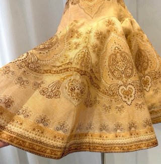 Vestido elegante estampado barroco