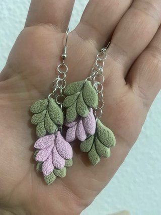 Pendientes artesanales redondos