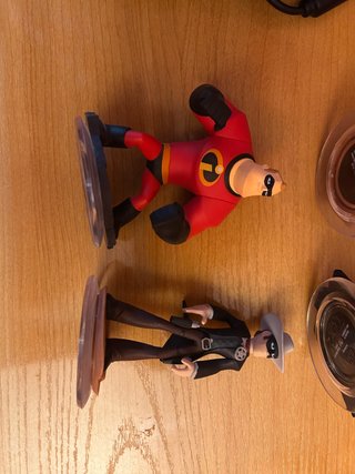 Disney Infinity Base + Figuras + Discos