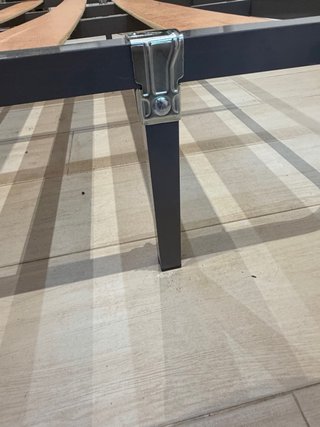 Somier metálico con láminas de madera