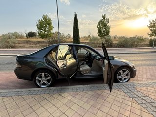 Lexus IS 2004, original; espectacular estado, con