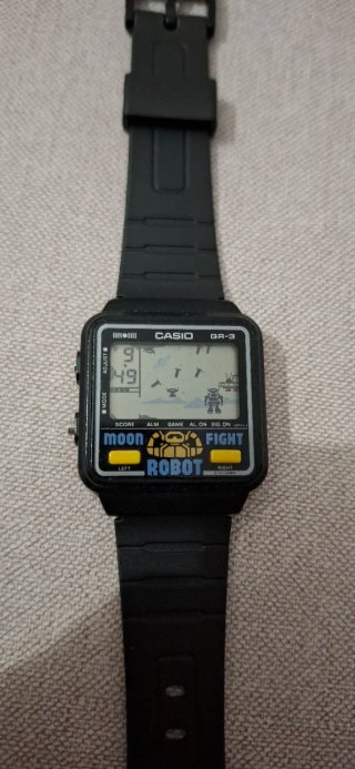 Orologio Casio GR-3 Moon Robot Fight