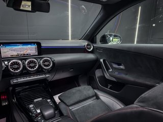 Mercedes-AMG Clase A45S 422CV 2.0 TURBO 4MATIC+