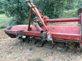 Rotavator Pasquali, Agria o tractor frutero