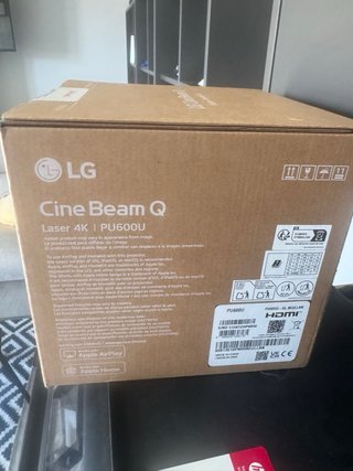 Proyector LG CineBeam Q 4K UHD PU600