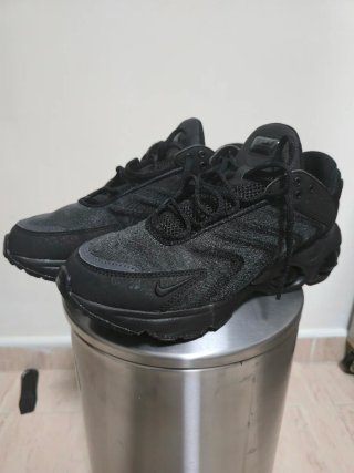 Nike Air Max TW Negras Talla 42.5