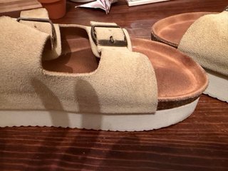 Sandalias Camila's Beige/Marrón