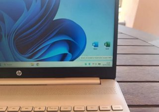 Portátil HP 15s 16GB RAM. Plata