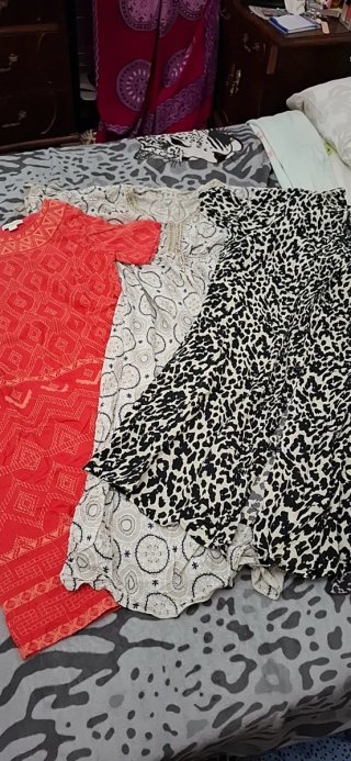 Lote Ropa Mujer Multicolor y Amarillo