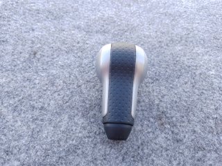 Pomo de cuero Nissan qashqai automático 2010