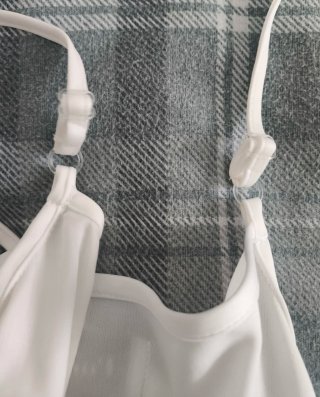 Vestido blanco y rosa con tutú