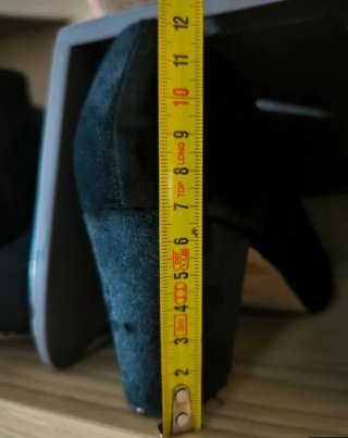 Zapatos de tacón negros
