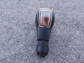 Pomo de cuero audi a1  año 2023