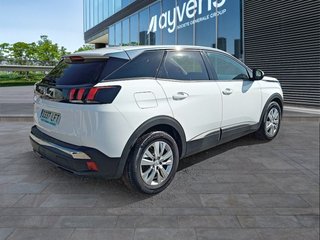 Peugeot 3008 BlueHDI 130 S&S Active 96 kW (130 CV)