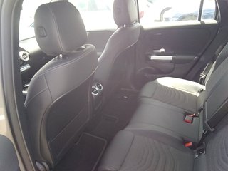 Mercedes-Benz EQA 300 4Matic 168 kW (228 CV)