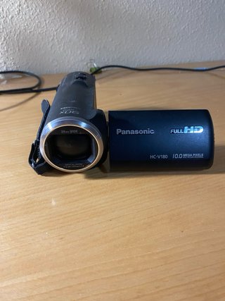 Cámara de vídeo Panasonic HC-V180
