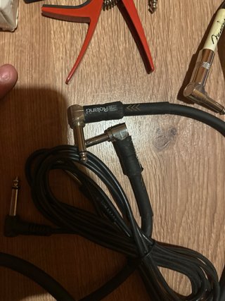 Lote Accesorios Guitarra: Afinador, Púas, Cuerdas