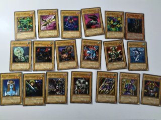 Cartas  Yu-Gi-Oh! 1ª Edición Español