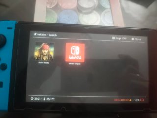 Nintendo Switch Azul y Rojo  se puede negociar