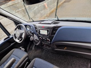 Iveco Daily 2021 3.0 180cv