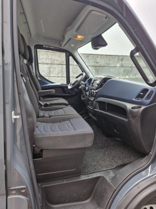 Iveco Daily 2021 3.0 180cv