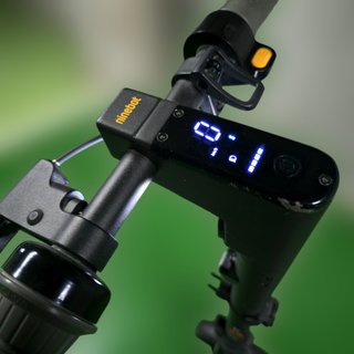 Monopatín Segway-Ninebot Max