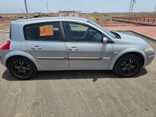 Se vende Renault Megane 2003