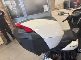 Baúl Top Case Yamaha 34L + Placas  + Respaldo