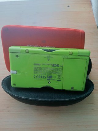 Nintendo DS Lite Verde Lima ORIGINAL + custodia + caricabatterie