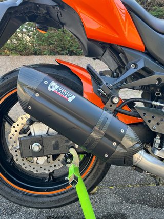 Kawasaki Z750 (25kW papeles de fábrica) 2008