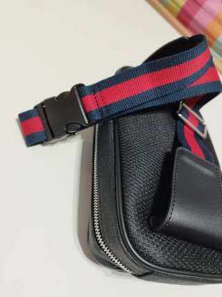 Riñonera Gucci Negra Gris