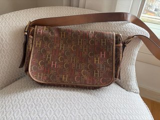 Bolso Carolina Herrera CH monograma