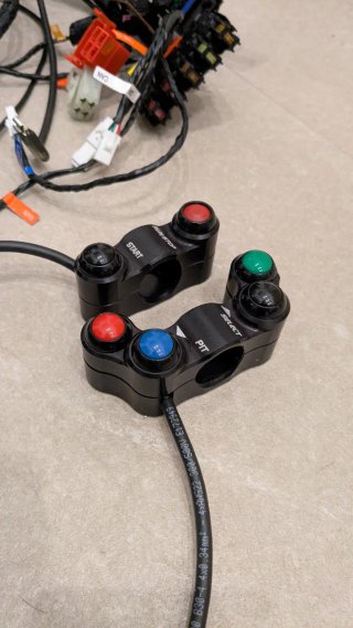 Instalación eléctrica Aprilia RS660