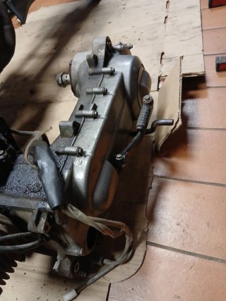 Motor Piaggio Typhoon 49cc
