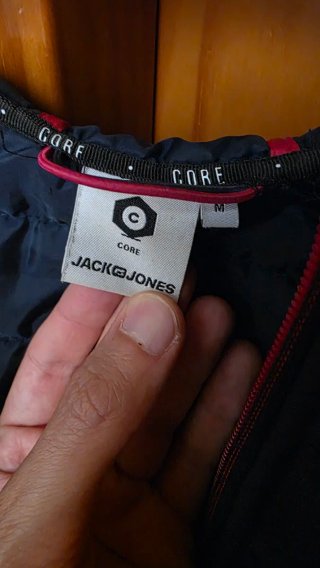 Chaqueta Deportiva Jack & Jones Negra y Gris