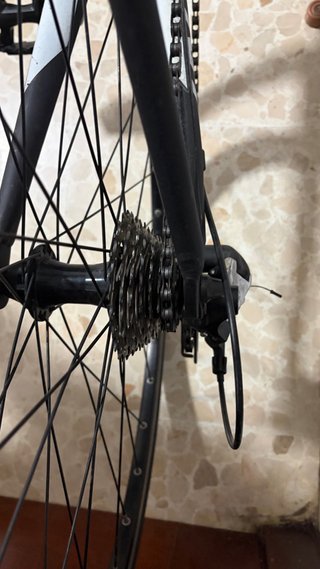 Bicicleta B'TWIN Aluminio Negra