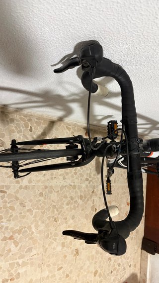 Bicicleta B'TWIN Aluminio Negra