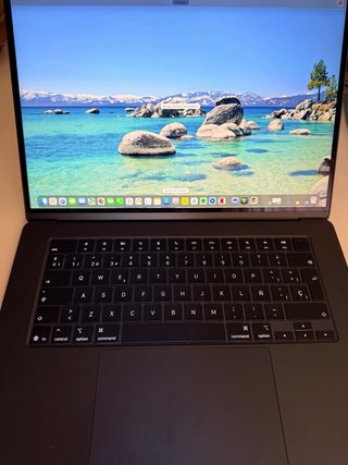MacBook Air M4 15”
