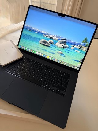 MacBook Air M4 15”